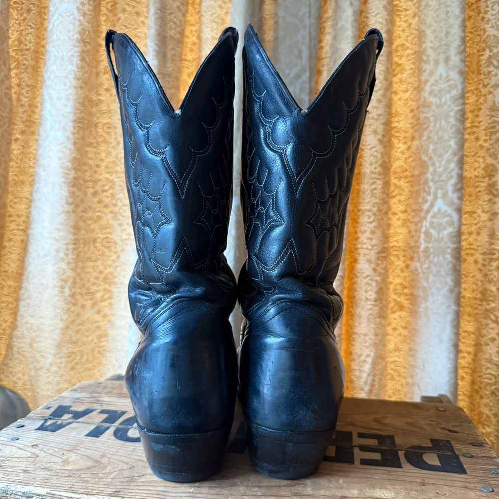 Gorgeous Boulet Cowboy‎ Boots - Picture 7 of 11